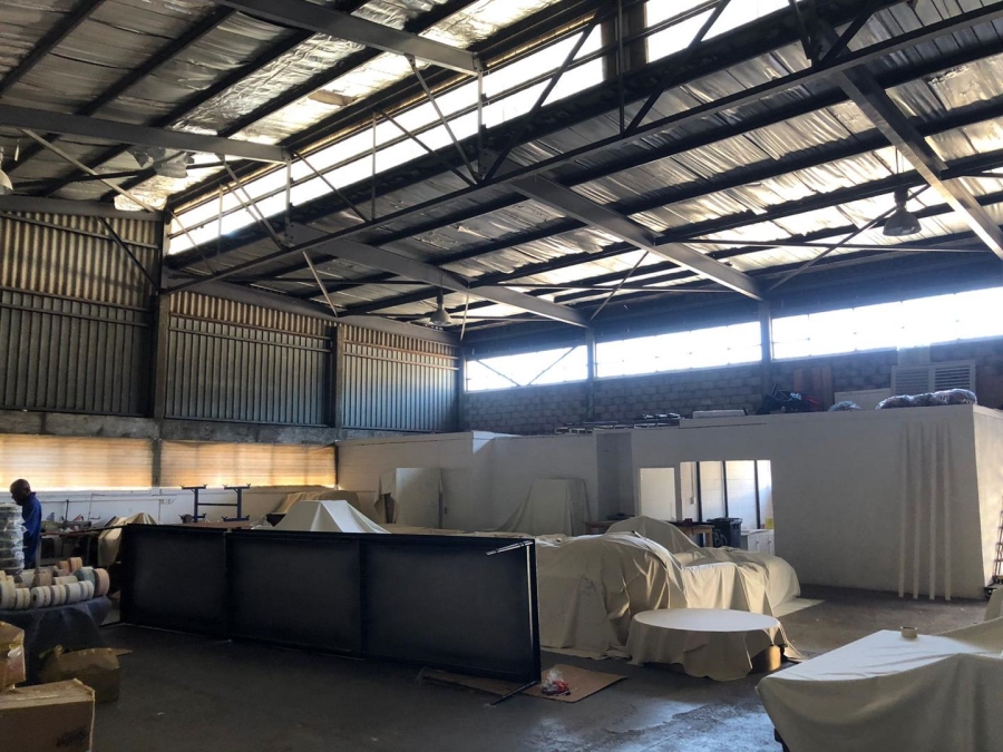 To Let Commercial Property for Rent in Retreat Western Cape